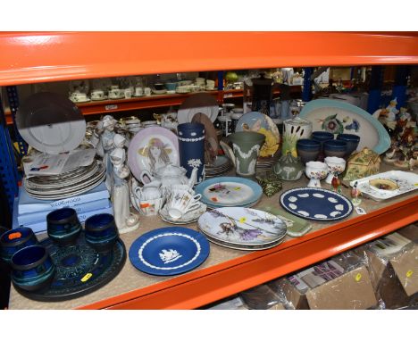A GROUP OF CERAMICS, to include four studio pottery beakers with a tray, all unmarked, possibly Celtic Pottery (some chipping