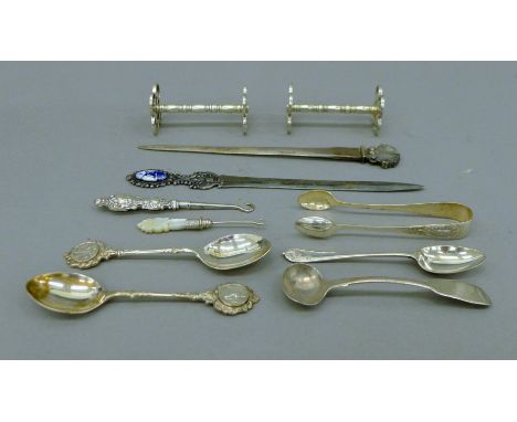 A quantity of various silver and silver plate, the largest item 20 cm long. 124.9 grammes of silver.