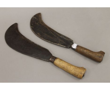 A WWII Cornelius Whitehouse and Sons, Bannock British army bill hook dated 1940 and one other bill hook dated 1940. The forme