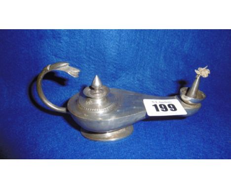 AN EGYPTIAN EARLY 20TH CENTURY (HALL MARKED) SILVER ALADDIN LAMP SMOKERS LIGHTER