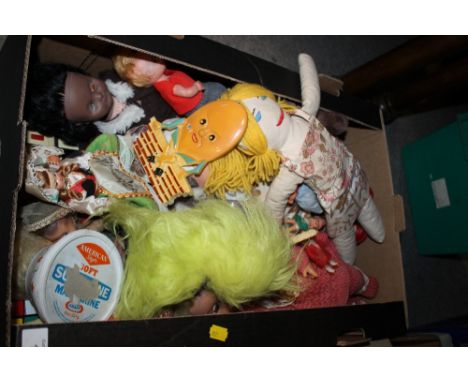 A BOX OF VINTAGE DOLLS ETC