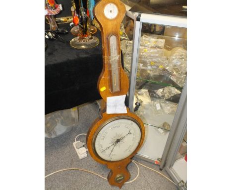 A VINTAGE OAK ANEROID BAROMETER A/F