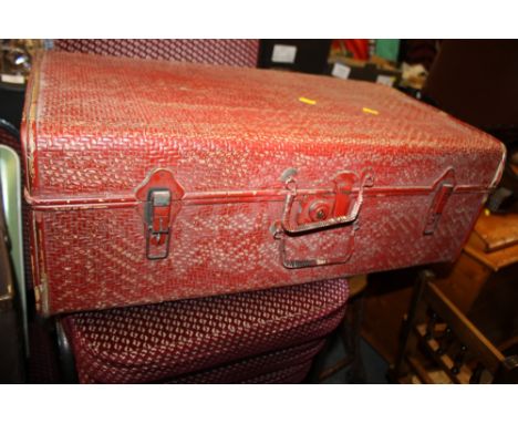 A VINTAGE RED BAMBOO TRAVEL CASE