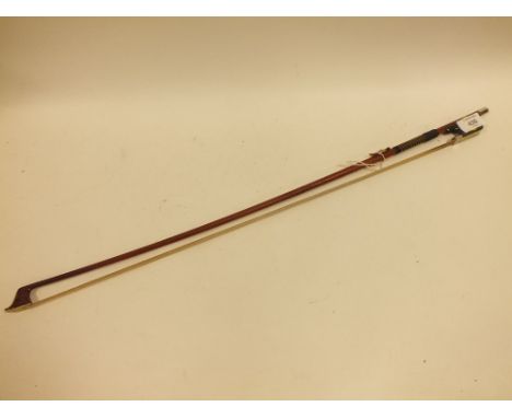 A VINTAGE VIOLIN BOW BY P &amp; H OF LONDON 