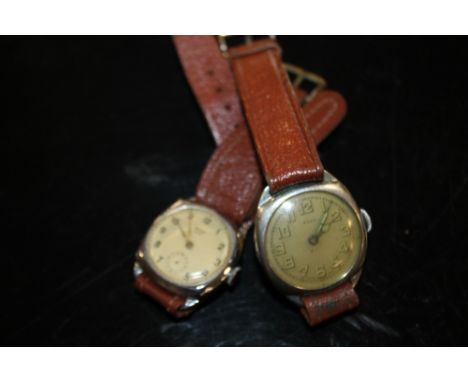 TWO VINTAGE GENTS WRISTWATCHES ¦