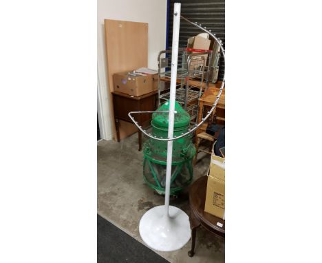 VINTAGE SHOP DISPLAY RACK