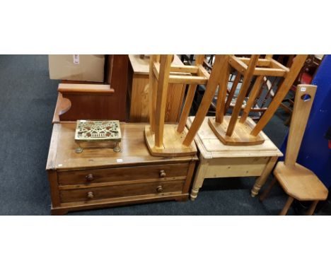 2 HIGH STOOLS, PINE COMMODE AND DRAWERS