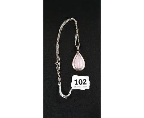 SILVER MOTHER OF PEARL PENDANT AND CHAIN