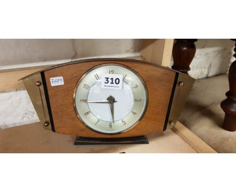 VINTAGE METAMEC MANTLE CLOCK