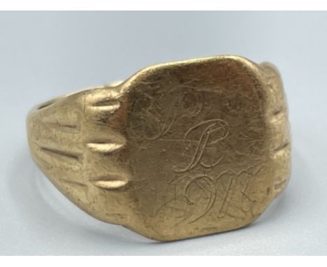 Large vintage gents 9ct gold ring. 7.1g size Y