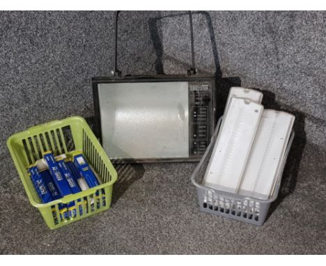 Large Hilcare 400w outdoor light together with crate containing 3 light fittings &amp; striplights