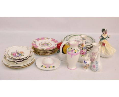 A group of various ceramic plates and dishes including a set of six Queen Anne 'Summer Rose' pattern examples and a pair of R