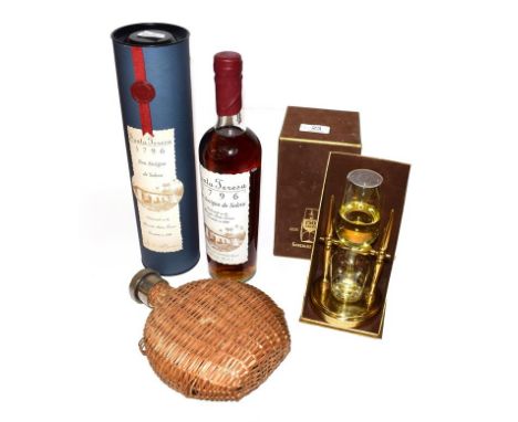 ~ Santa Teresa 1796 Ron Antiguo de Solera, Gonzales Byas 150 year commemorative and a wicker bound flask (3)