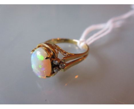 18ct Gold opal and diamond set ring