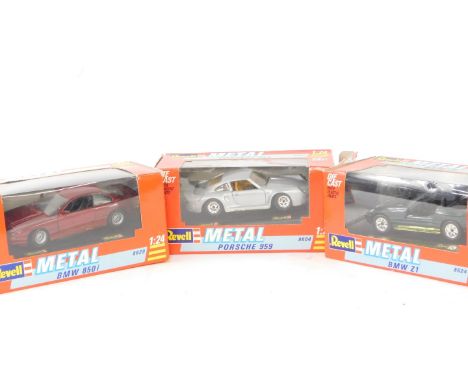 Three Revell die cast car models, 1:24 scale, comprising Porsche 959, 8604., BMW Z1, 8264., BMW 850i, 8629., all boxed.