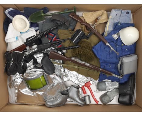 Palitoy Action Man vintage loose clothing/accessories to include guns, various part outfits, helmets/hats plus others - see p