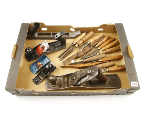 Three metal planes, carving tools etc 