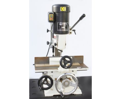 An AXMINSTER No CM19T chisel morticer 240V(Pat tested) G+ 