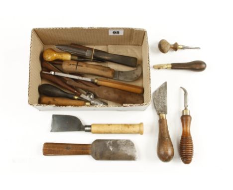 18 small tools and knives G+ 