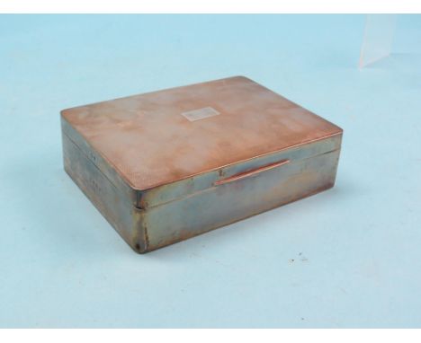 An engine-turned silver cigar case, Birmingham 1947, 8in. wide