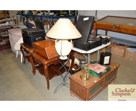 A table lamp on stand