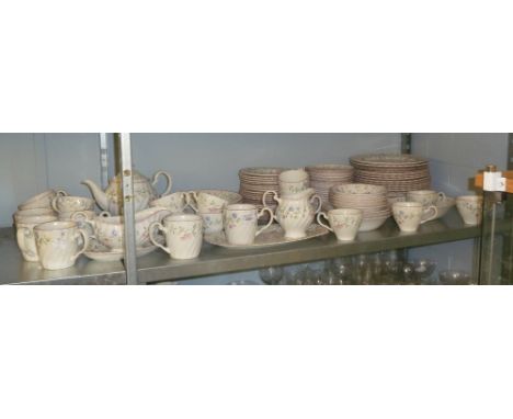 JOHNSON BROS. DINNER AND TEA SERVICE OF APPROX 100 PIECES TO INCLUDE TEAPOT, DINNER PLATES ETC.... 