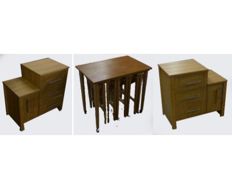 TWO MODERN LIGHT OAK EFFECT STEP TOP CHESTS OF DRAWERS AND A COFFEE TABLE WITH FOUR NESTING TABLES 