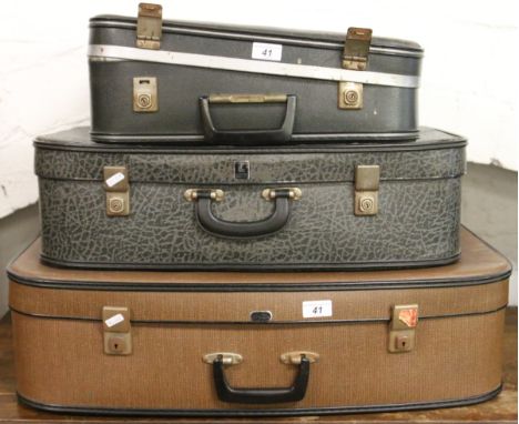 Three suitcases containing lace, linen and vintage clothes including hats etc.