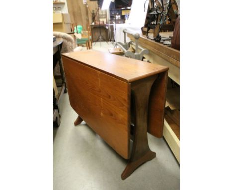 G-Plan Teak Gate-leg Table on shaped supports