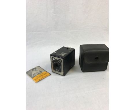 Kodak 6-20 ' Brownie ' Camera circa 1950's Model with original instruction leaflet and protective case