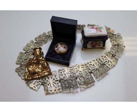 A white metal nurse's belt, a mesh finger purse, a cased Royal Worcester hinged trinket pot and cover and another trinket pot