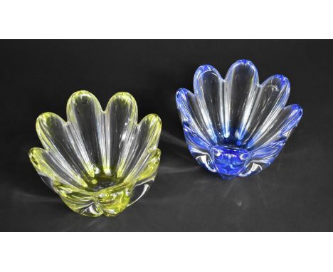 Two Mid 20th Century Mayflower Bowls designed by Jan Johansson for Orrefors, both Signed to Bases, Blue Example JJ4790, Yello