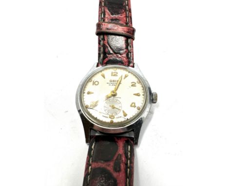 Vintage oris gents wristwatch the watch is ticking 
