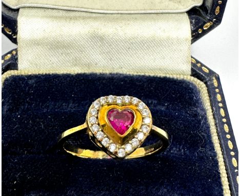 9ct gold synthetic ruby &amp; diamond heart shaped dress ring (2g)