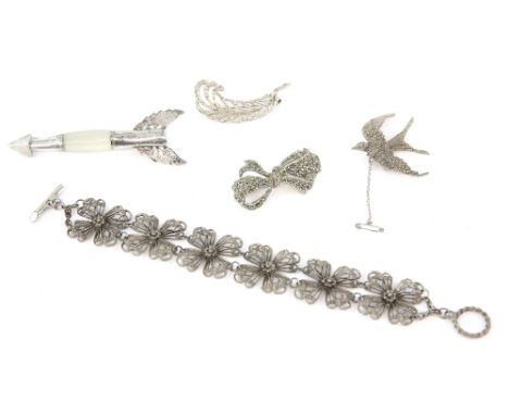 Collection of costume jewellery, including an antique agate set silver arrow brooch, 9.2 x 3cm, marcasite set jewellery, wire