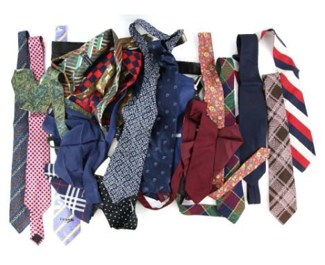 Collection of Mens ties including Liberty, Christian Dior, Ceruti, Lanvin and several hankies (23).       18 Scarves in this 