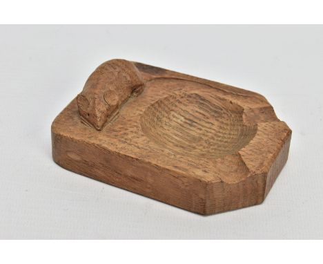 A ROBERT THOMPSON OF KILBURN MOUSEMAN OAK ASHTRAY, carved with signature mouse, length 10cm x width 7.5cm (Condition report: 