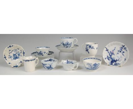 A collection of mid-18th century Worcester and other factories blue and white wares, to include Worcester pieces with makers 