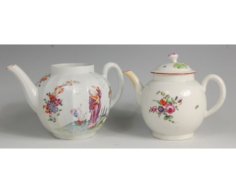 A first period Worcester porcelain teapot, circa 1750-1765, decorated in the chinoisserie palette with Chinese figures in a l