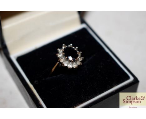 A 9ct gold cluster ring 