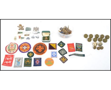A collection of scouts memorabilia to include patches from Kingswood Bristol, South Cotswold Cubarama, 1976 Diamond Jubilee, 