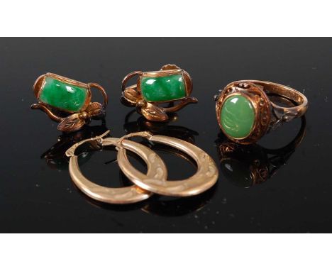 A 14ct gold and jade set dress ring, size N, together with a matching pair of ear clips, gross weight 10g; and a pair of holl