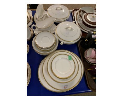 QUANTITY OF ROYAL WORCESTER VICEROY GILT TRIMMED DINNER WARES INCLUDING TUREENS, GRAVY BOAT, PLATES