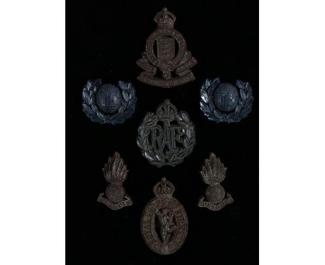 Second World War British plastic economy cap and collar badges,  Royal Air Force, Royal Corps of Signals cap badges and Royal