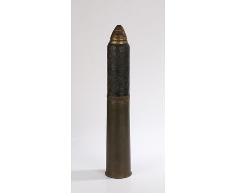 First World War British 18 Pdr projectile and shell case date 6/16, inert
