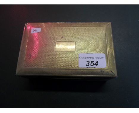 A 9 carat gold cased cigarette box, London 1928, having engine turned decoration throughout, (14.5cm x 9cm).   Condition Repo