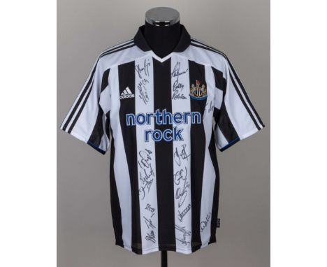 Newcastle United autographed shirt, 2003-04, comprising 15 players plus manager's autographs, Alan Shearer, Bobby Robson (man