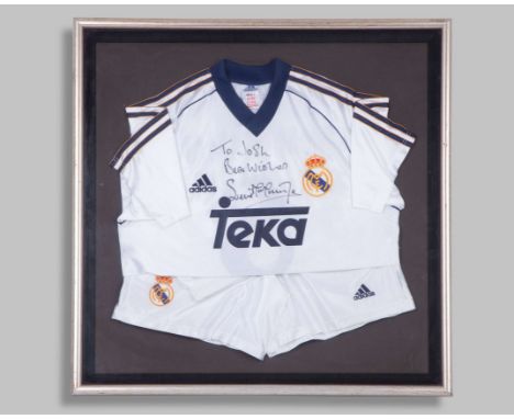 Steve McManaman signed Real Madrid replica home jersey, signed in black marker, with personalised dedication, mounted, framed