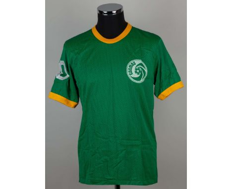 Pelé green and yellow No.10 New York Cosmos airtex short-sleeved shirt, Southern Athletic, L, with crew-neck collar and print