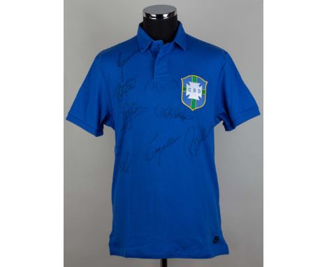 Blue replica Brazil autographed shirt, Nike, short-sleeved with country emblem, reverse numbered 11, signed in black marker p